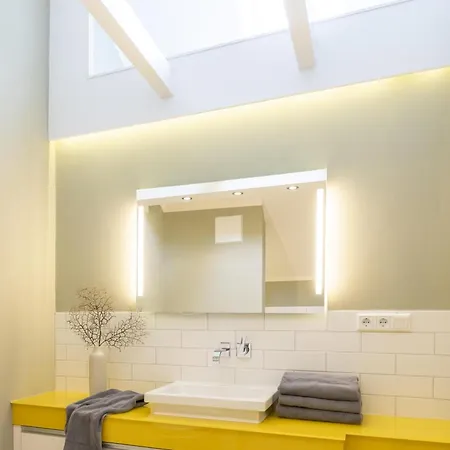 Ferienhaus Sparkassengebäude 6 *